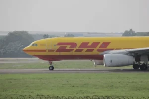 عناوين أفرع شركة DHL للشحن فى مصر 